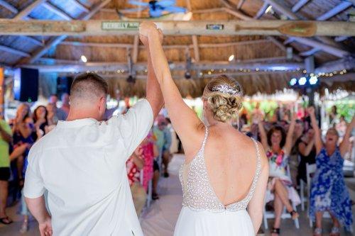 mobile - carousel-hero-element image-0