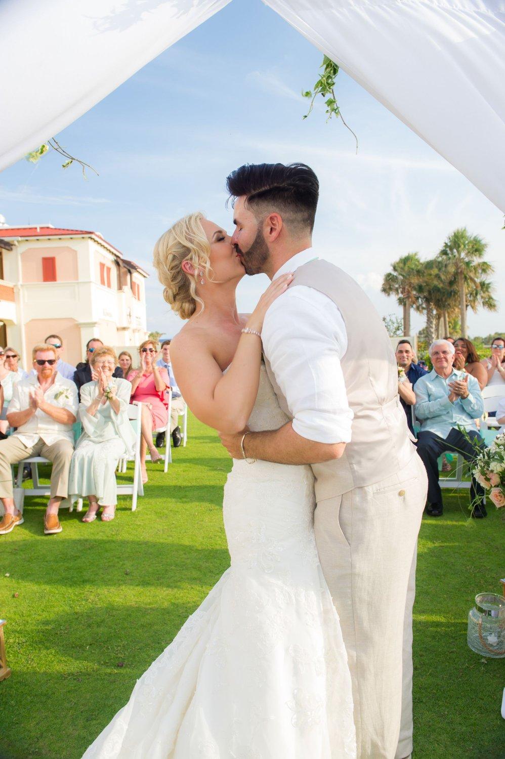 carousel-hero-element image-16