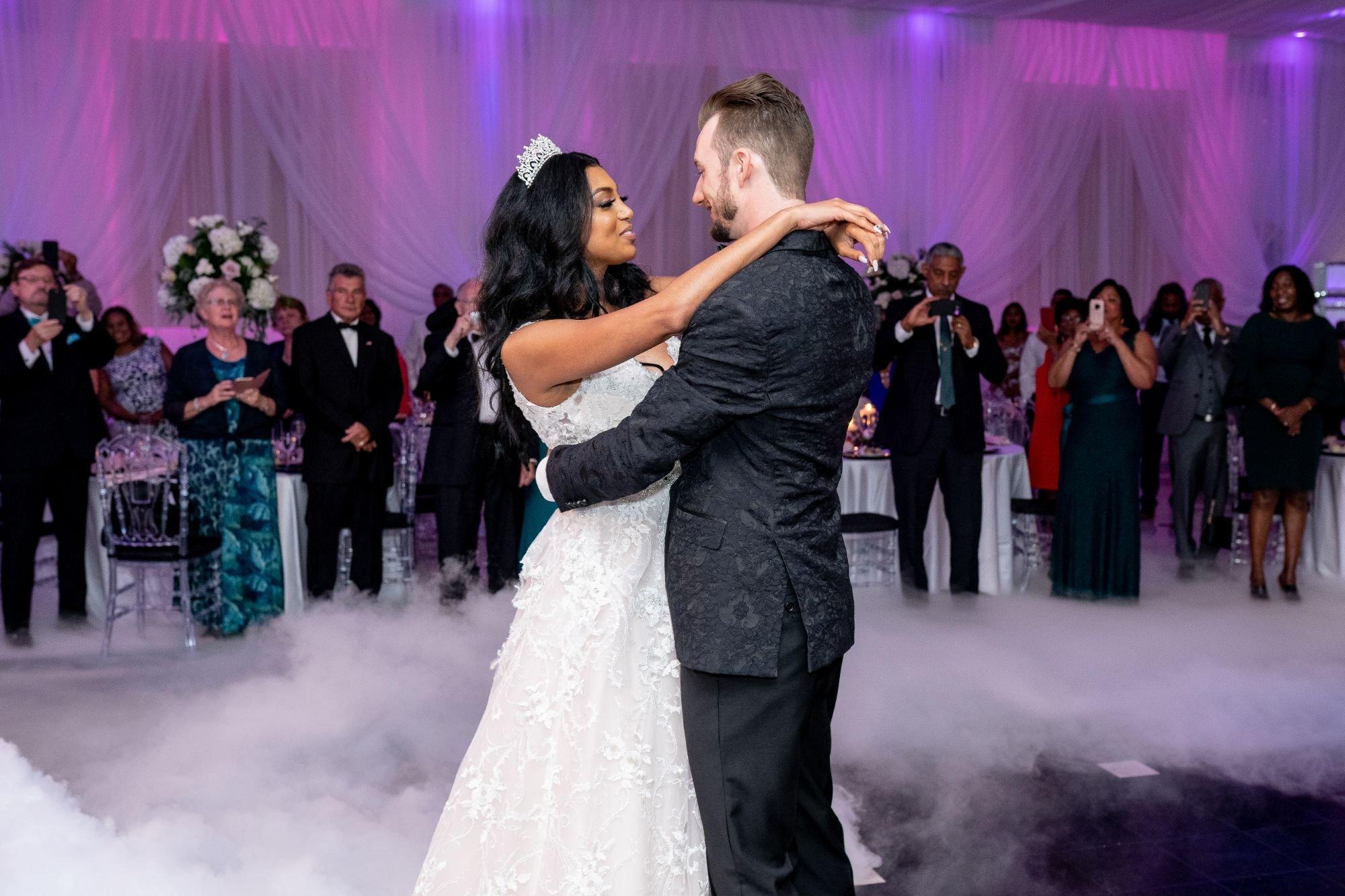 carousel-hero-element image-18