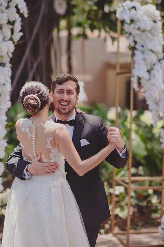 mobile - carousel-hero-element image-5