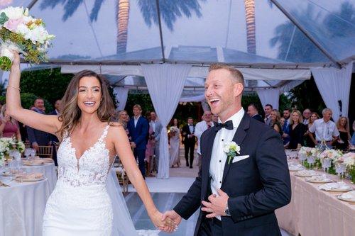 carousel-hero-element image-2