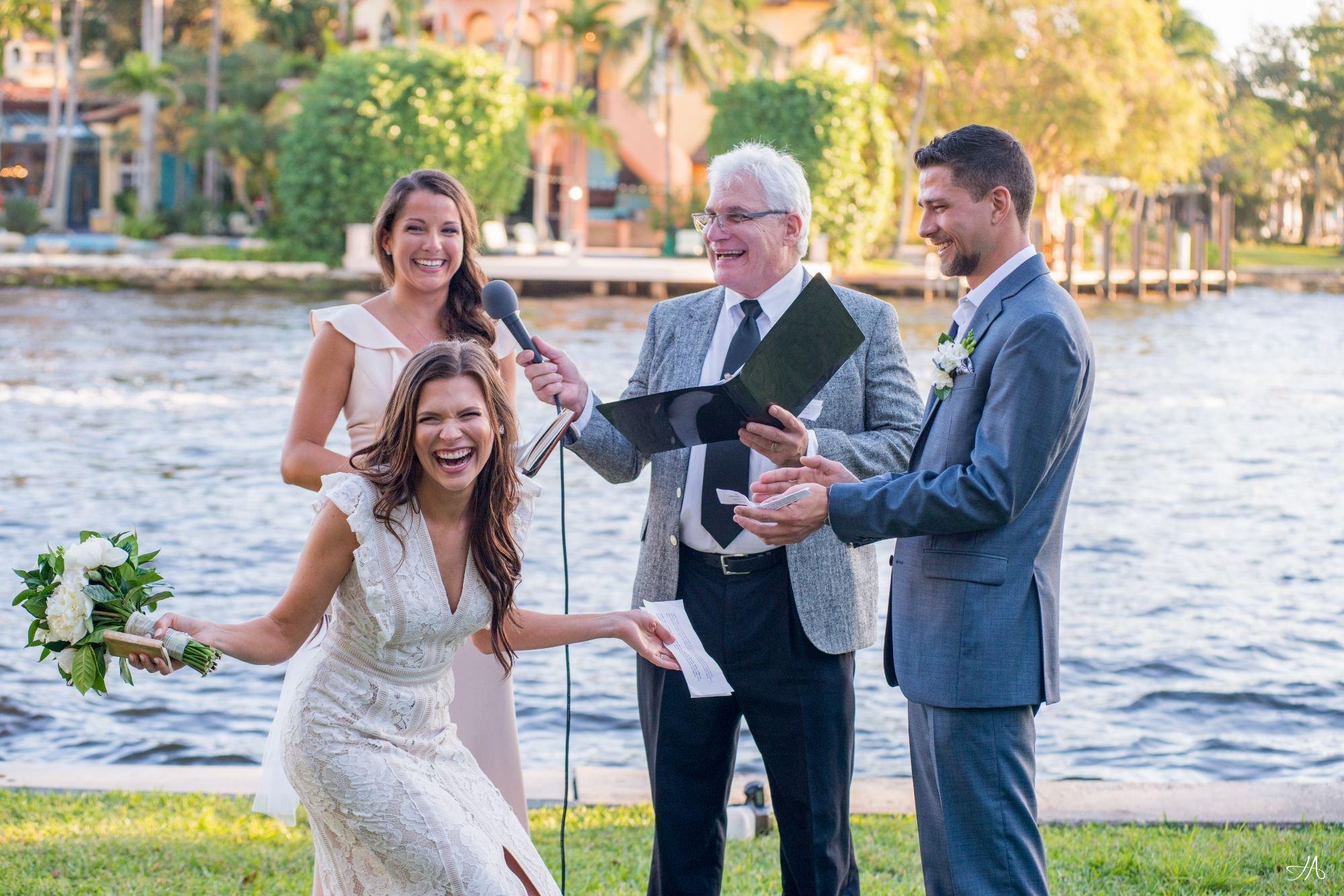 carousel-hero-element image-7