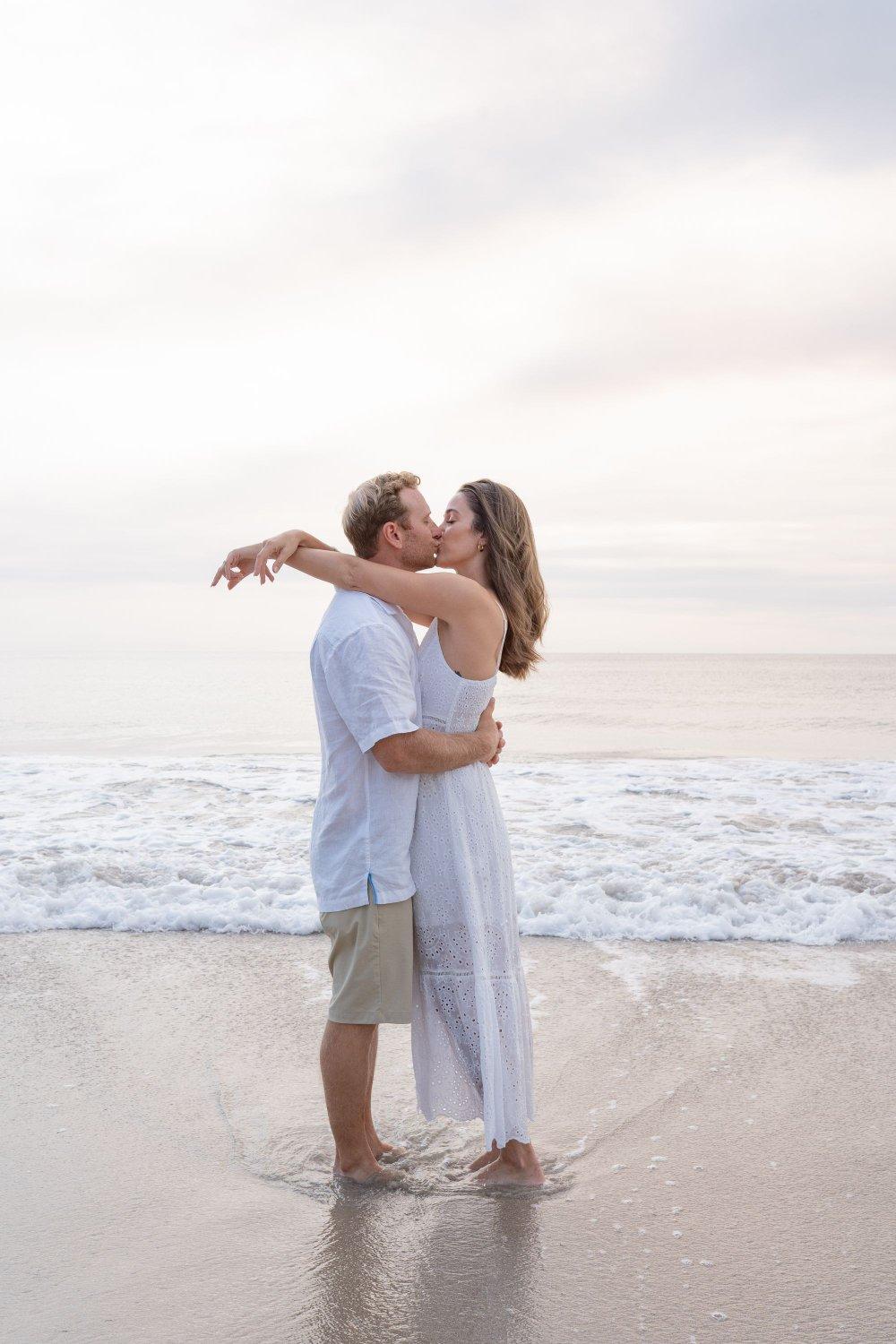 carousel-hero-element image-14